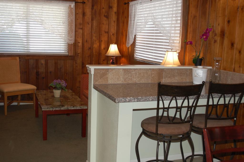 בישופ El Rancho Motel חדר תמונה