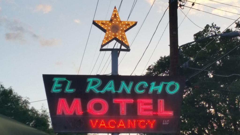 בישופ El Rancho Motel מראה חיצוני תמונה